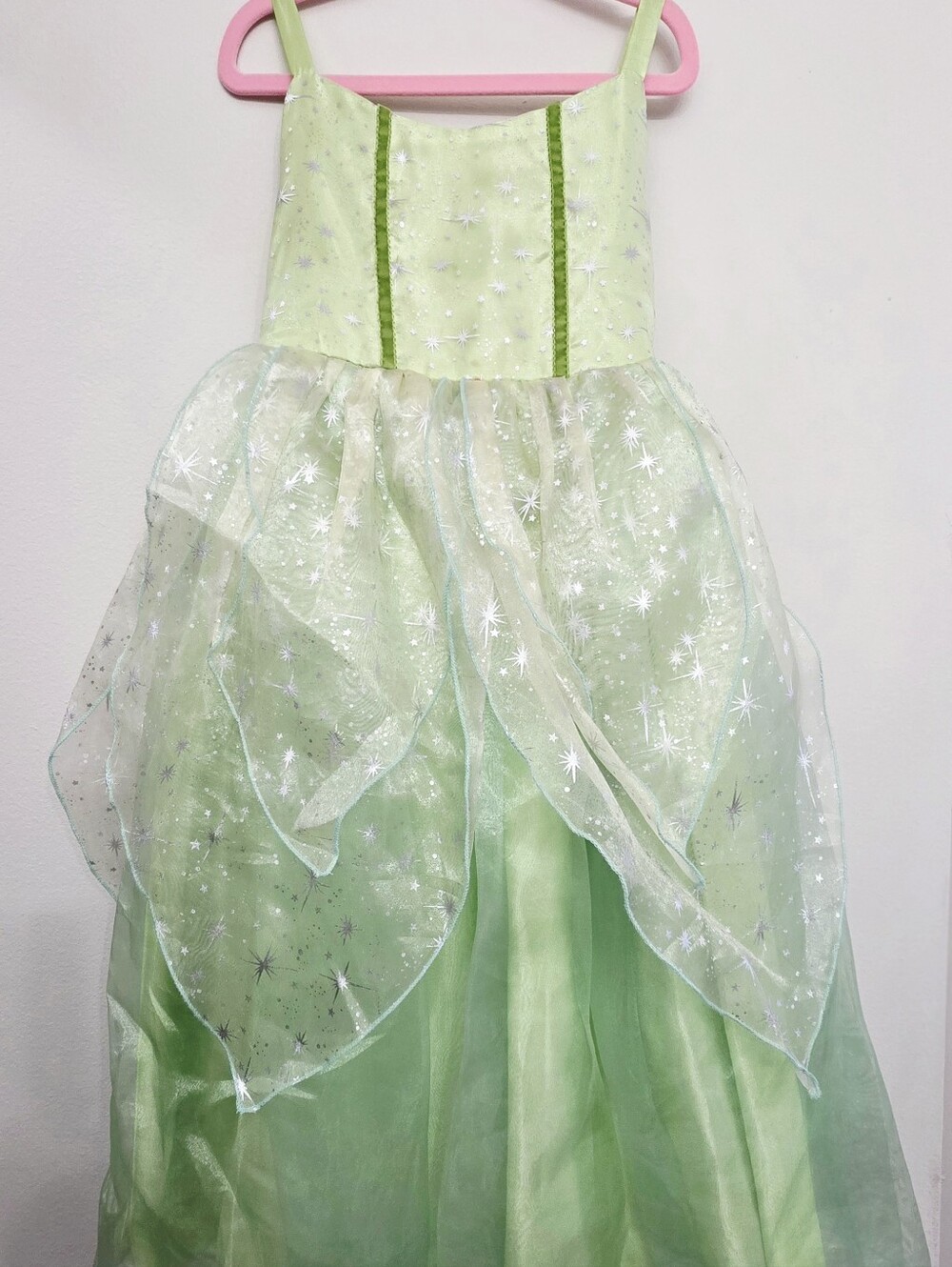 NEW NEVER WORN Disney Tiana Girl